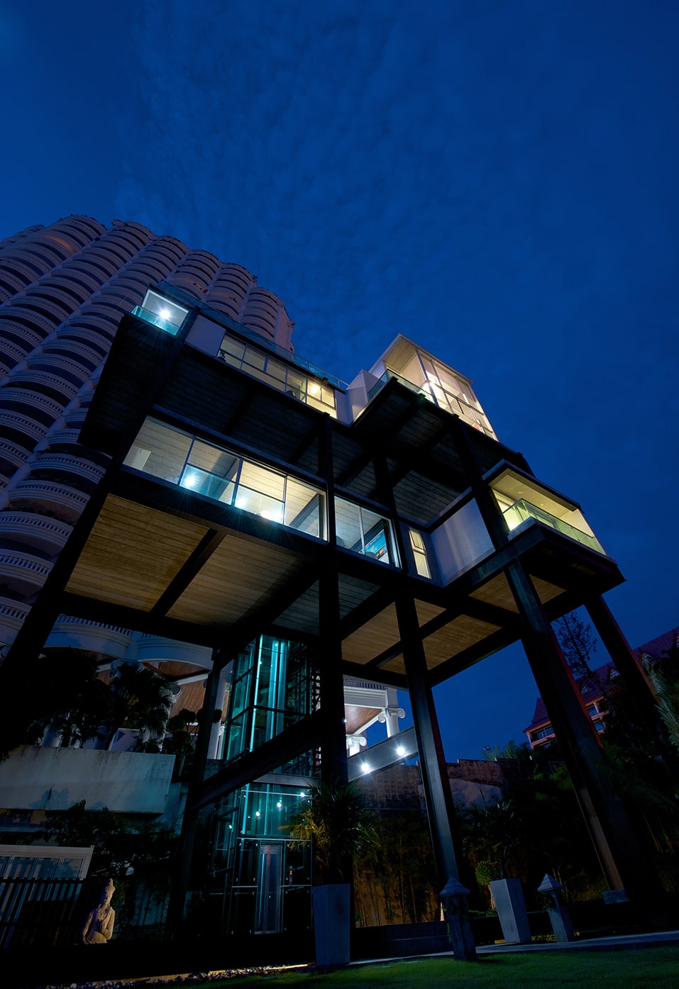 Showroom Wong Amat Tower designed by architect Mario Kleff