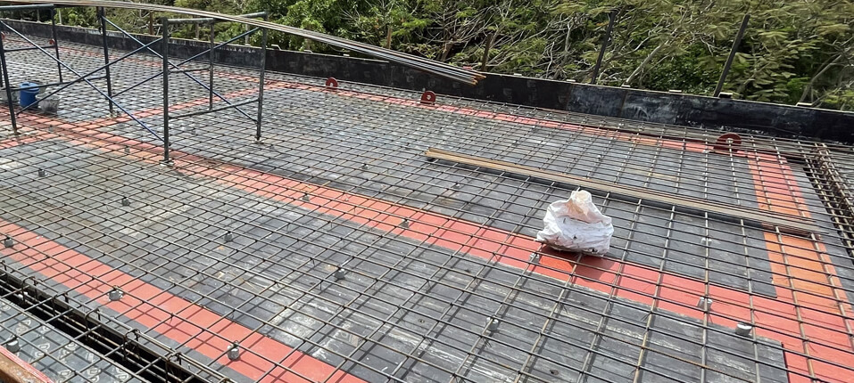 Floor Slab with visible Steel Box Girder at Majestic Residence